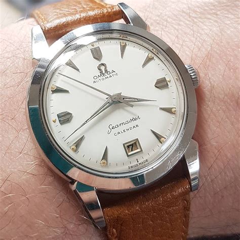 vintage omega watch calendar